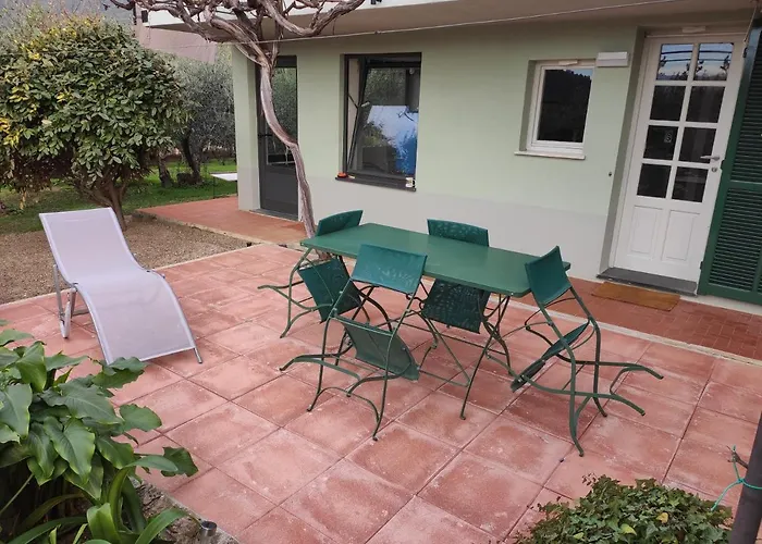 Independent With A Fabulous Patio - Casa Penny